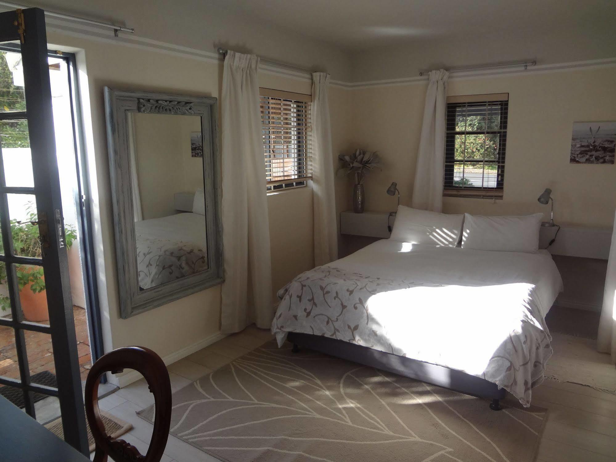 Walker Bay Manor Mansion Hotel Hermanus Esterno foto